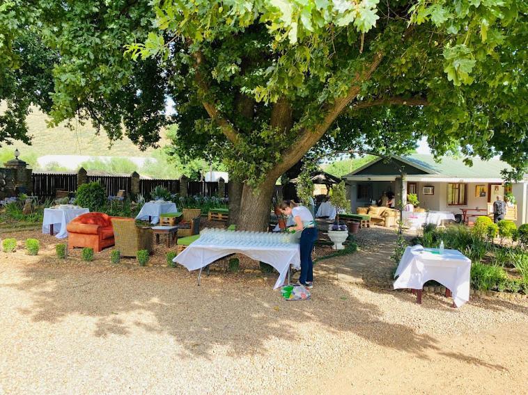 Oaksrest Vineyards Guest Farm Hotel Ladismith Buitenkant foto